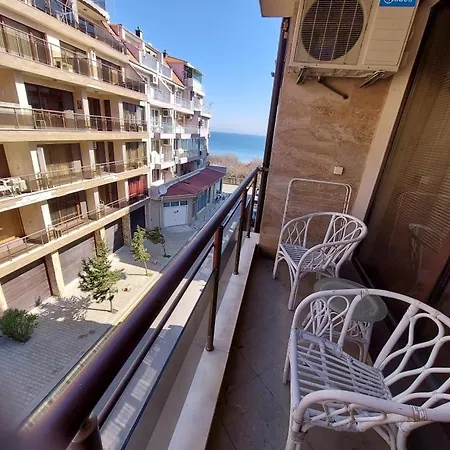 студио прованс лариса Gmina Pomorie